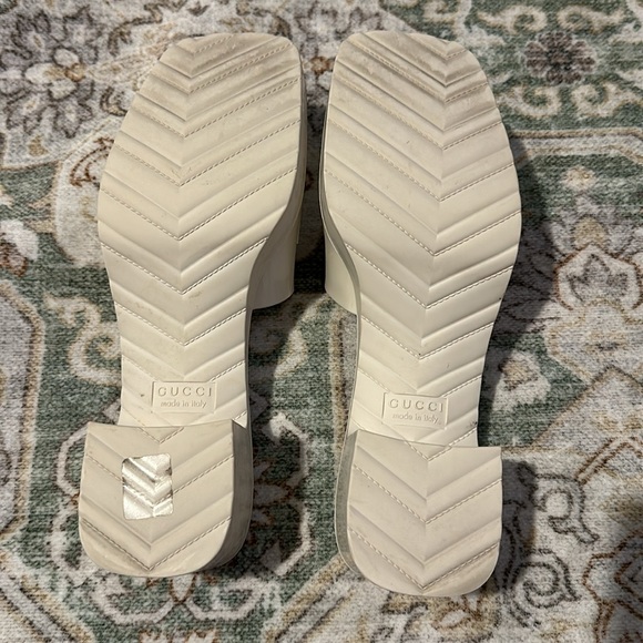 Gucci Slides - Picture 7 of 10